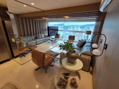 Apartamento com 3 Quartos à venda, 156m² no Michel, Criciúma