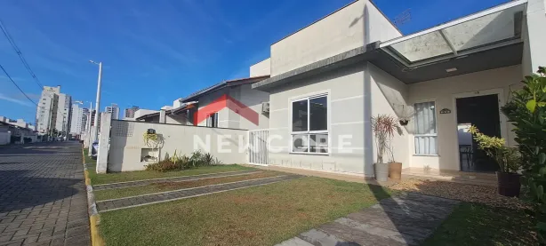 Casa de Condomínio com 3 Quartos à venda, 74m² no Itacolomi, Balneário Piçarras