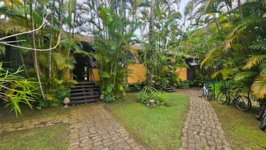Casa de Condomínio com 4 Quartos à venda, 300m² no Jardim Acapulco, Guarujá