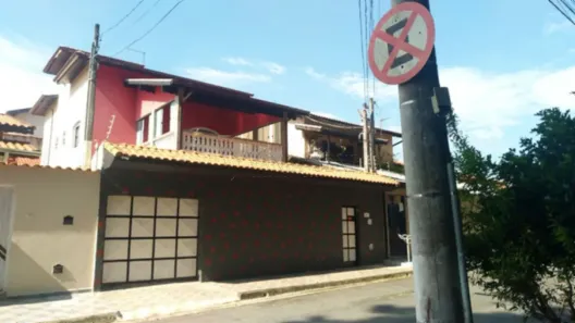 Casa com 4 Quartos à venda, 180m² no Jardim Terras de São João, Jacareí