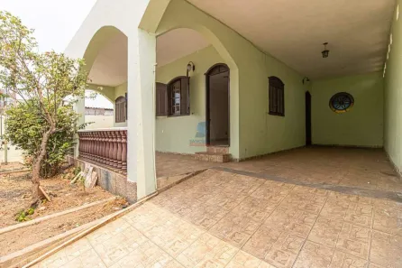 Casa com 6 Quartos à venda, 320m² no Eldorado, Contagem