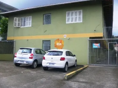 Kitnet com 1 Quarto para alugar, 28m² no Bom Retiro, Joinville