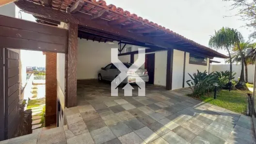 Casa com 4 Quartos à venda, 330m² no Mangabeiras, Belo Horizonte