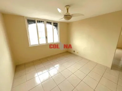 Apartamento com 2 Quartos para alugar, 70m² no Centro, Niterói