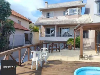 Casa com 3 Quartos à venda, 306m² no Espírito Santo, Porto Alegre