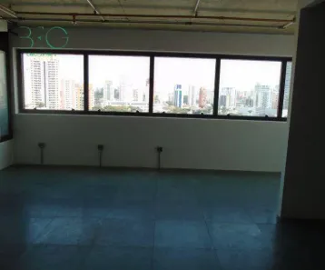 Sala Comercial à venda, 121m² no Santo Amaro, São Paulo
