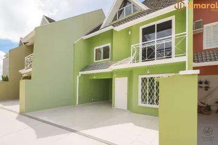 Casa de Condomínio com 3 Quartos para alugar, 169m² no Água Verde, Curitiba