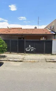 Casa com 3 Quartos à venda, 156m² no Vila Comendador Rodrigues Alves, Guaratinguetá