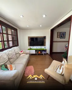 Sobrado com 3 Quartos à venda, 161m² no Dom Feliciano, Gravataí