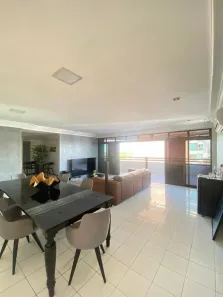 Apartamento com 3 Quartos para alugar, 162m² no Jóquei, Teresina