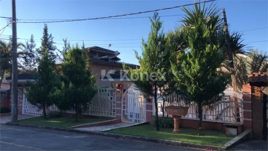Sobrado com 6 Quartos à venda, 507m² no Caraguatá, Mairiporã