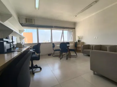 Sala Comercial à venda, 32m² no Centro, São José dos Campos