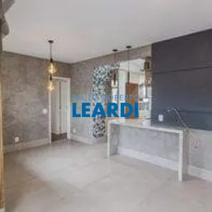 Apartamento com 3 Quartos para alugar, 80m² no Lourdes, Belo Horizonte