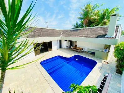 Casa com 6 Quartos para alugar, 38479m² no Jardim Virgínia, Guarujá