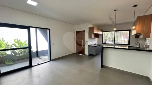 Casa com 2 Quartos para alugar, 161m² no Alto da Lapa, São Paulo