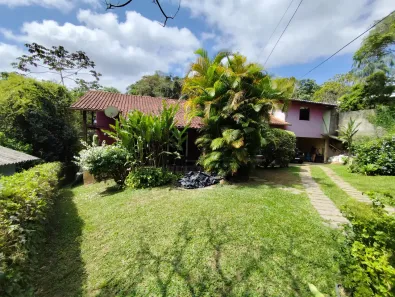 Casa com 4 Quartos à venda, 205m² no Itaipava, Petrópolis