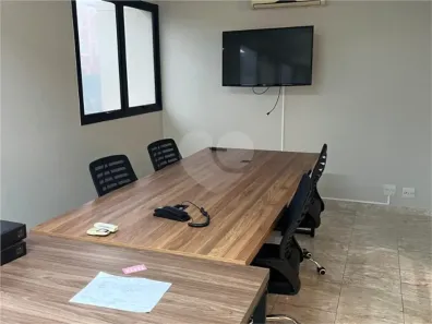 Sala Comercial com 1 Quarto à venda, 44m² no Indianópolis, São Paulo