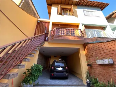 Sobrado com 3 Quartos à venda, 190m² no Vila Romero, São Paulo