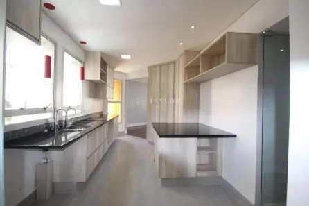 Apartamento com 3 Quartos à venda, 245m² no Vila Uberabinha, São Paulo