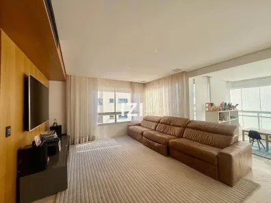 Apartamento com 4 Quartos à venda, 220m² no Campo Belo, São Paulo