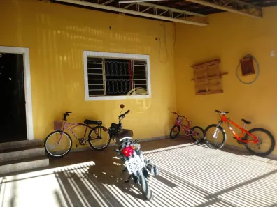 Casa com 2 Quartos à venda, 126m² no Jardim Santa Marina, Jacareí