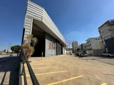 Galpão/Depósito/Armazém para alugar, 318m² no Jardim Faculdade, Sorocaba