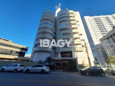 Apartamento com 3 Quartos para alugar, 121m² no Nossa Senhora do Rosário, São José