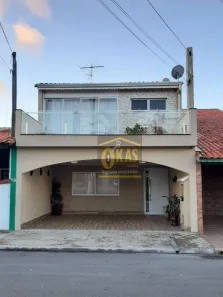 Sobrado com 3 Quartos à venda, 200m² no Vila Urupês, Suzano