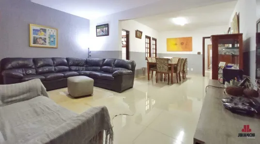 Sobrado com 4 Quartos à venda, 256m² no Vila Nova Cintra, Mogi das Cruzes