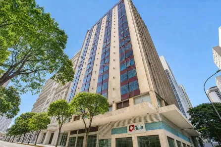 Sala Comercial à venda, 85m² no Centro, Curitiba