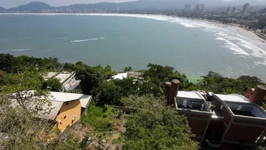 Lote/Terreno à venda, 398m² no Península, Guarujá