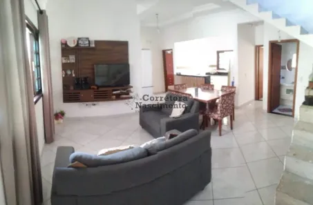 Casa com 4 Quartos à venda, 200m² no Residencial Santa Paula, Jacareí