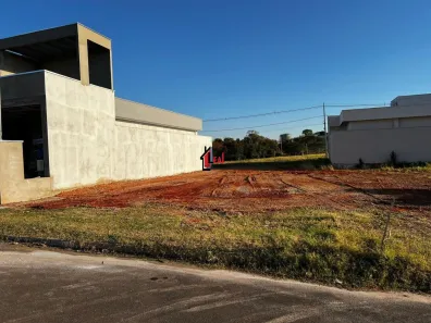 Lote/Terreno à venda, 200m² no Centro, Presidente Prudente