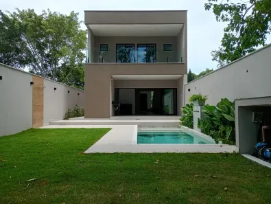 Casa de Condomínio com 4 Quartos à venda, 320m² no Vargem Grande, Rio de Janeiro