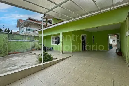 Casa com 3 Quartos à venda, 217m² no Jardim Icaraíba, Peruíbe