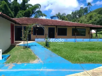 Fazenda/Sítio com 4 Quartos à venda, 2500m² no Itapeti, Guararema