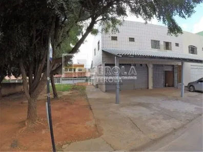 Ponto Comercial à venda, 200m² no Samambaia Norte, Brasília