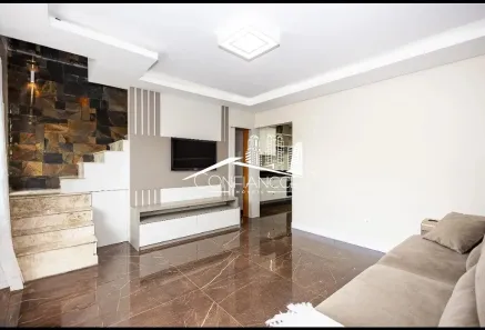 Casa com 3 Quartos à venda, 180m² no Cidade Industrial, Curitiba