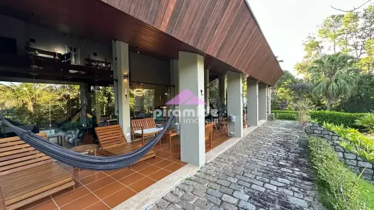 Casa com 4 Quartos à venda, 700m² no Bosque dos Eucaliptos, São José dos Campos