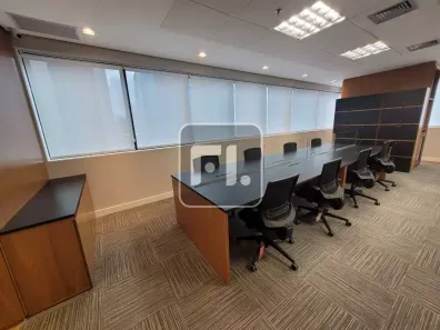 Sala Comercial para alugar, 150m² no Cidade Monções, São Paulo