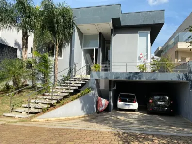 Casa de Condomínio com 4 Quartos à venda, 250m² no Alphaville, Santana de Parnaíba