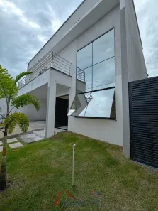 Casa com 3 Quartos à venda, 160m² no Manguinhos, Serra