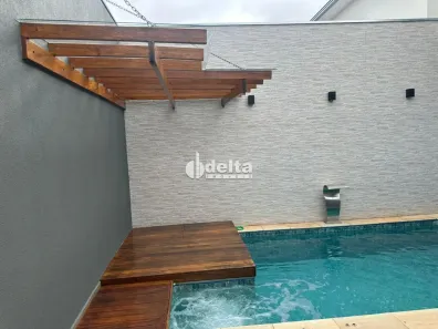 Casa com 3 Quartos à venda, 230m² no Granada, Uberlândia