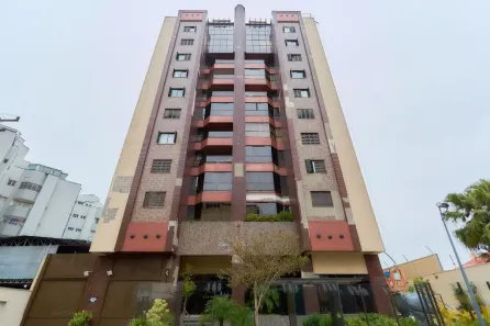 Apartamento com 2 Quartos para alugar, 70m² no Centro, Curitiba