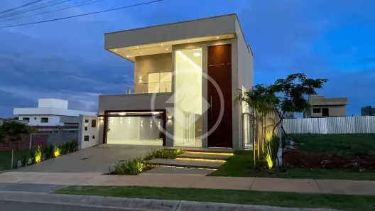 Casa com 3 Quartos à venda, 160m² no Parqville Pinheiros, Aparecida de Goiânia