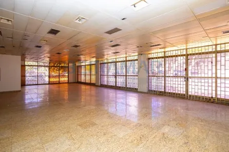 Prédio Comercial para alugar, 2575m² no Asa Sul, Brasília