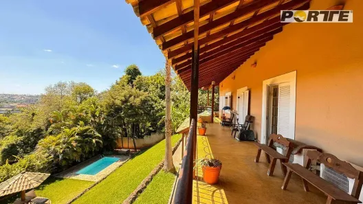 Fazenda/Sítio com 3 Quartos à venda, 270m² no Jardim América, Bragança Paulista