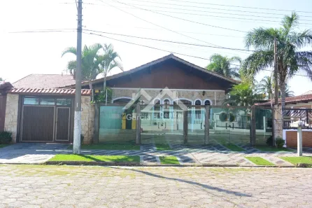 Casa com 3 Quartos à venda, 197m² no Parque Oasis, Peruíbe