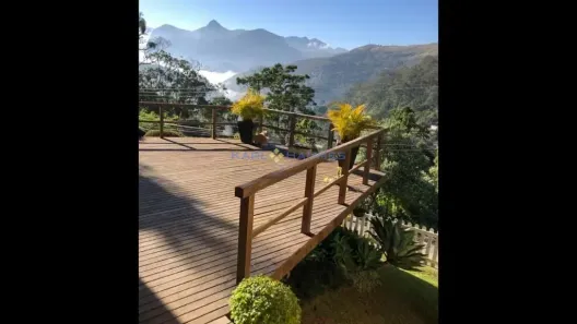 Casa com 4 Quartos à venda, 196m² no Retiro, Petrópolis