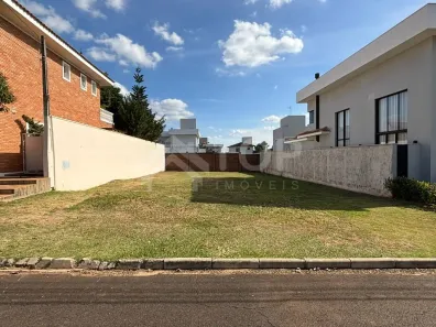 Lote/Terreno à venda, 448m² no Condomínio Residencial Montreal, São Carlos